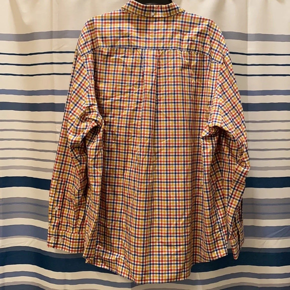 Duluth Trading Co Button Up - Picture 4 of 4